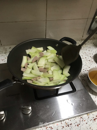 豆豉佛手瓜的做法步骤：2
