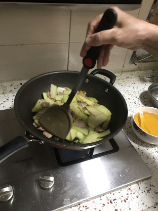 豆豉佛手瓜的做法步骤：4