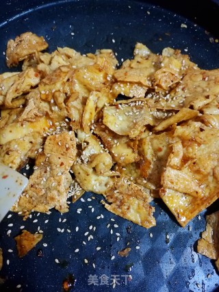 家庭版辣条（豆皮）的做法步骤：8