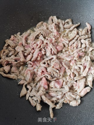 线椒炒牛肉的做法步骤：4
