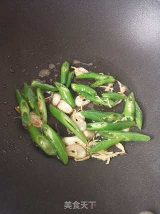 线椒炒牛肉的做法步骤：7