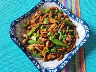 线椒炒牛肉的做法步骤：10