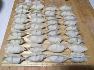 荠荠菜饺子——春日美味的做法步骤：11