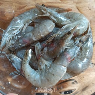 酸辣茄汁虾的做法步骤：3