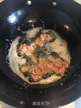 黄瓜木耳肉片的做法步骤：1