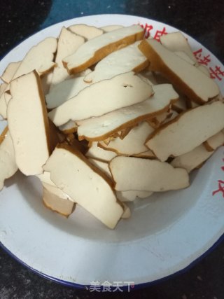 春韭豆芽炒豆干的做法步骤：4