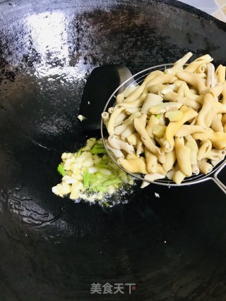 爆炒鹅肠的做法步骤：6