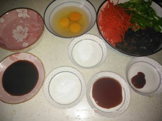 鱼香炒蛋的做法步骤：2
