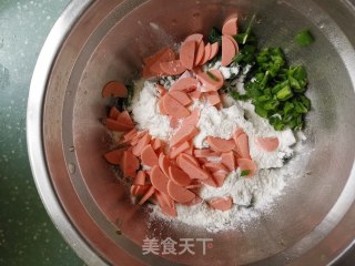 菠菜鸡蛋饼的做法步骤：3