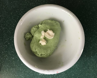 豆沙青团的做法步骤：4