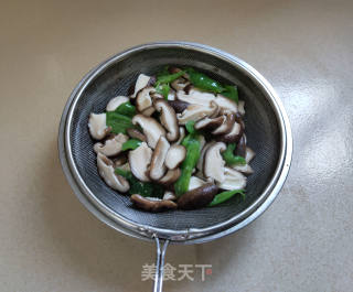 蚝油鲜菇的做法步骤：4