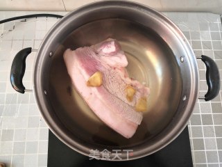 爆炒杏鲍菇的做法步骤：2