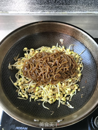 粉条黄豆芽的做法步骤：5