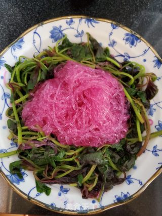 红苋菜拌胭脂粉丝的做法步骤：8