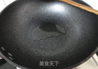 三丝炒河粉的做法步骤：7