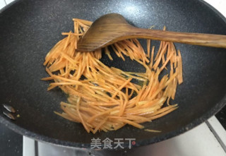 三丝炒河粉的做法步骤：10