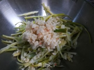 凉拌手撕笋的做法步骤：4