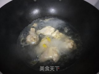 卤鸡腿的做法步骤：2