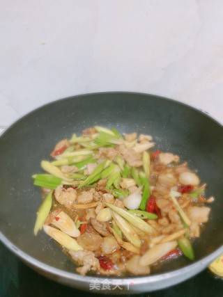 小炒肉的做法步骤：8