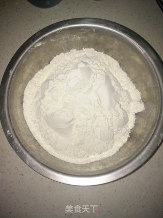 小白自制凉皮的做法步骤：1