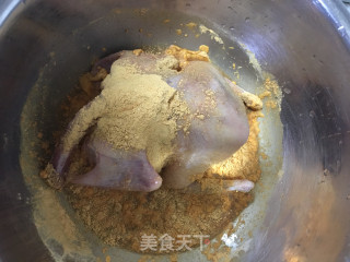 奥尔良烤乳鸽的做法步骤：4
