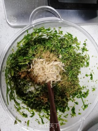 韭菜馅饼的做法步骤：2
