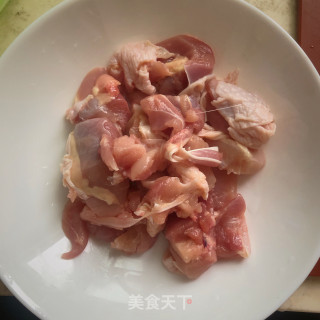 土豆香菇鸡块的做法步骤：3