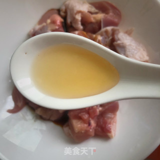 土豆香菇鸡块的做法步骤：5