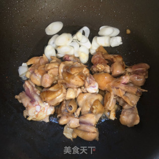 土豆香菇鸡块的做法步骤：8