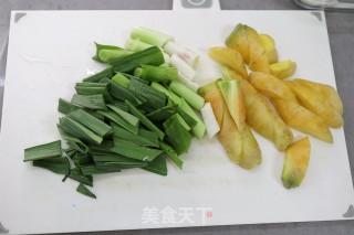 鲅鱼干炖山药的做法步骤：4