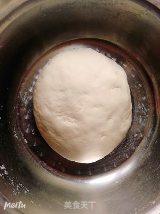 梅干菜肉包的做法步骤：1