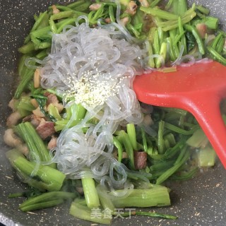 菠菜炖粉条的做法步骤：18