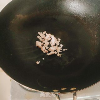 鲫鱼汤的做法步骤：2