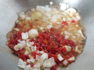 爆炒蛏子-最简单的家常菜的做法步骤：2
