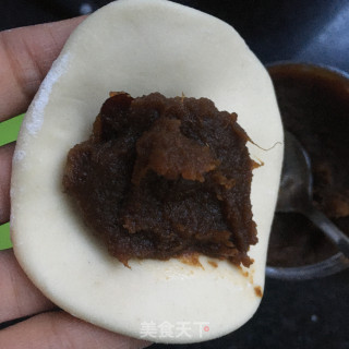 枣泥饼的做法步骤：4