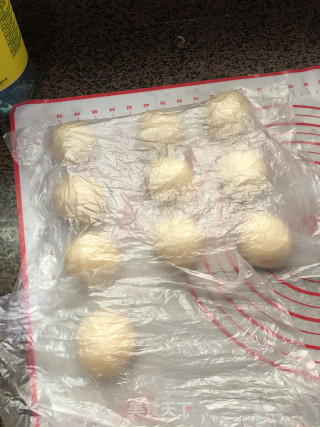 杏仁草莓面包的做法步骤：5