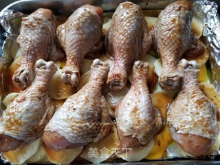 蔬菜烤鸡腿的做法步骤：6