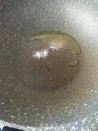 孜然红椒炒肉的做法步骤：5