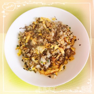 韭菜香椿鸡蛋炒饭的做法步骤：6