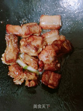 排骨焖饭的做法步骤：8