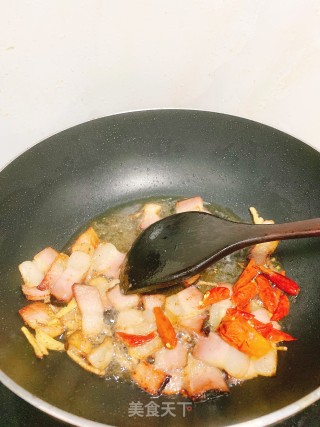 蕨菜炒腊肉的做法步骤：7