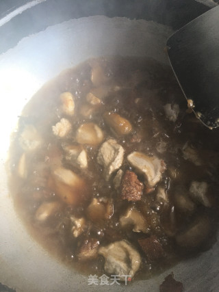 肉烧番薯粉圆子的做法步骤：6