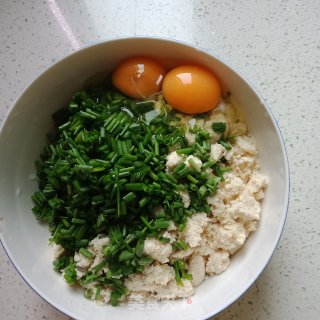 豆渣饼的做法步骤：1