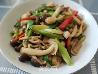 双菇小炒的做法步骤：10
