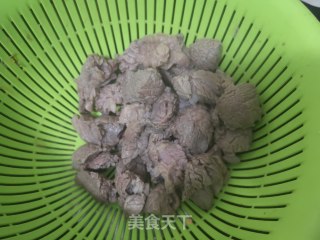 番茄土豆炖牛肉的做法步骤：2