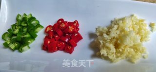 红油皮蛋豆腐的做法步骤：1