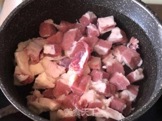 番茄牛腩煲的做法步骤：2