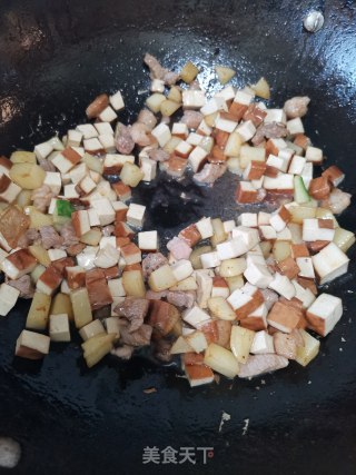 超下饭的简易版炒酱的做法步骤：4