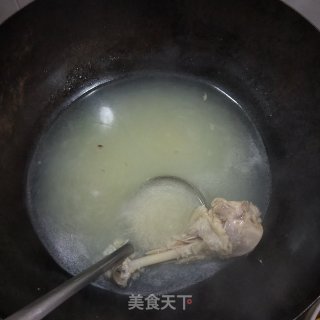 鲜汤莴笋的做法步骤：4