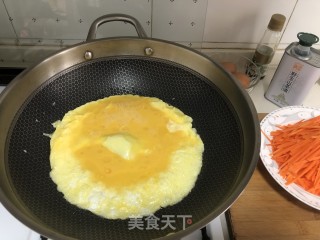 迎銮贡茶油凉拌菠菜鸡蛋粉丝的做法步骤：5